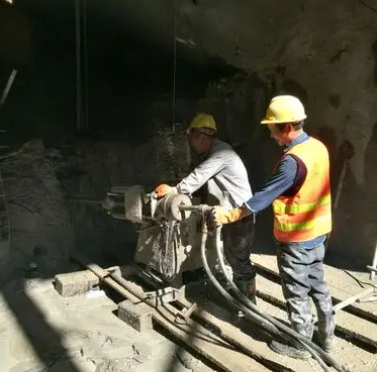 淄川水下抗分散灌浆料特点 水下不分散注浆料介绍